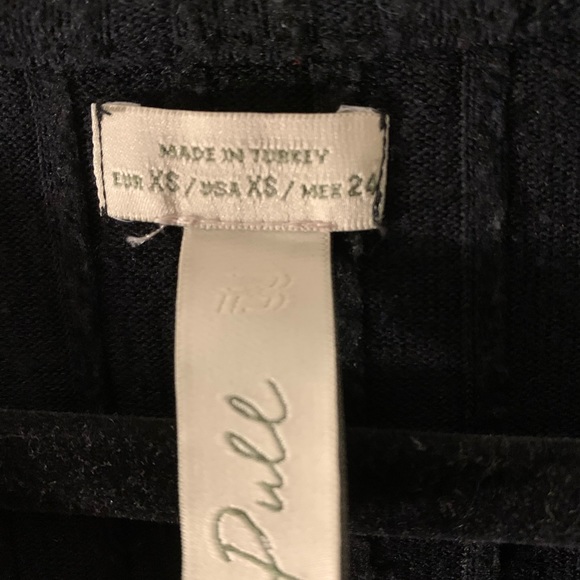 Cropped black sweater - Picture 3 of 3